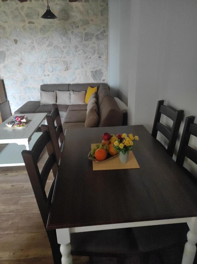 Rustic Stone House Villa Bar Bagian luar foto