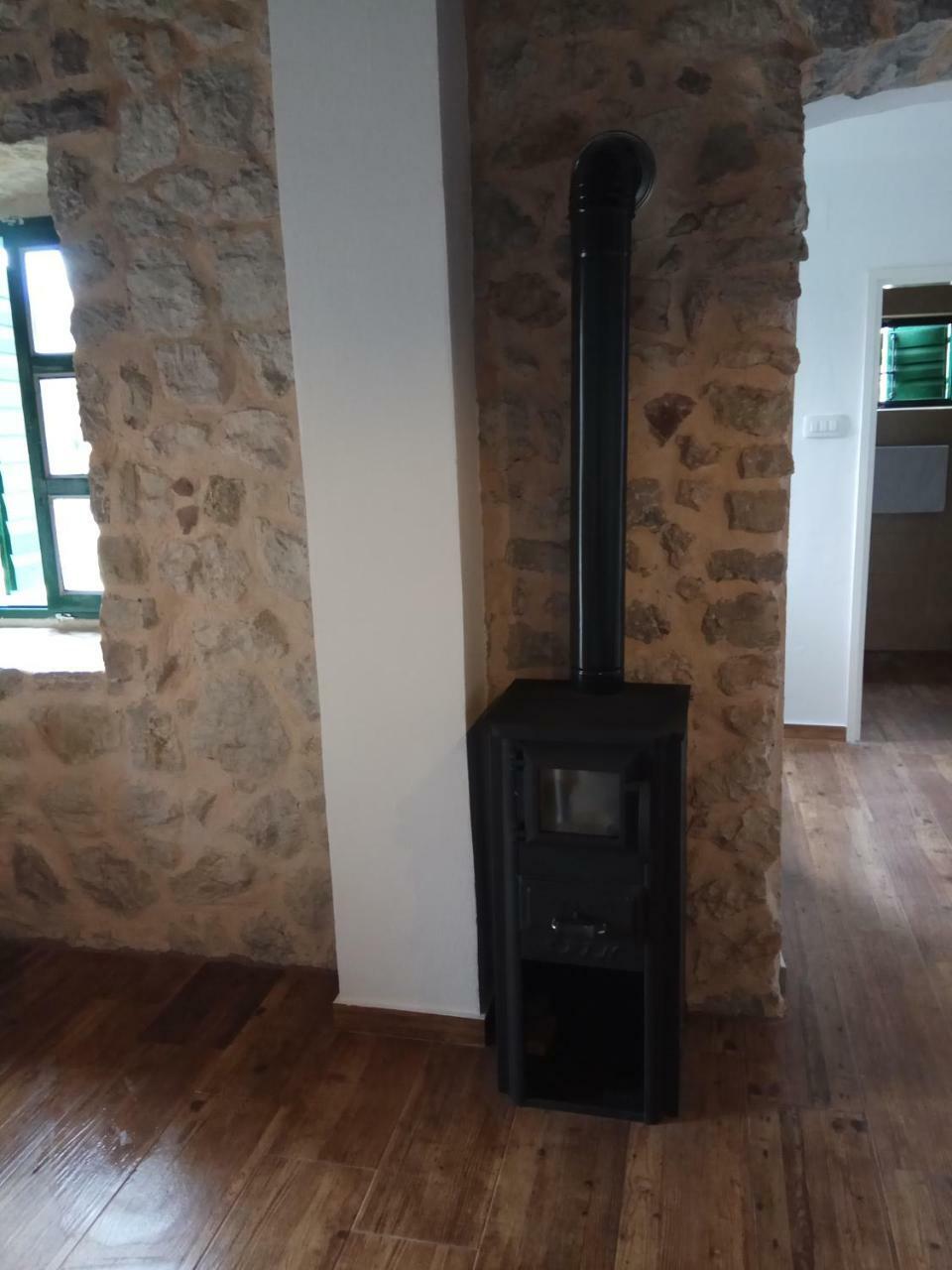 Rustic Stone House Villa Bar Bagian luar foto