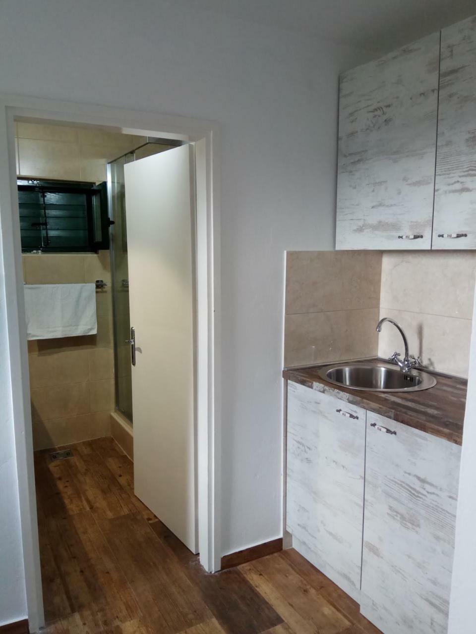 Rustic Stone House Villa Bar Bagian luar foto